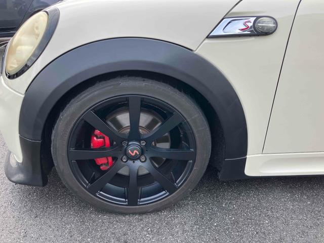 ＭＩＮＩ クーパーＳ　クラブマン　ドライブレコーダー　バックカメラ　ナビ　アルミホイール　キーレスエントリー　ＡＴ　ＡＢＳ　ＥＳＣ　エアコン　パワーステアリング　パワーウィンドウ（36枚目）