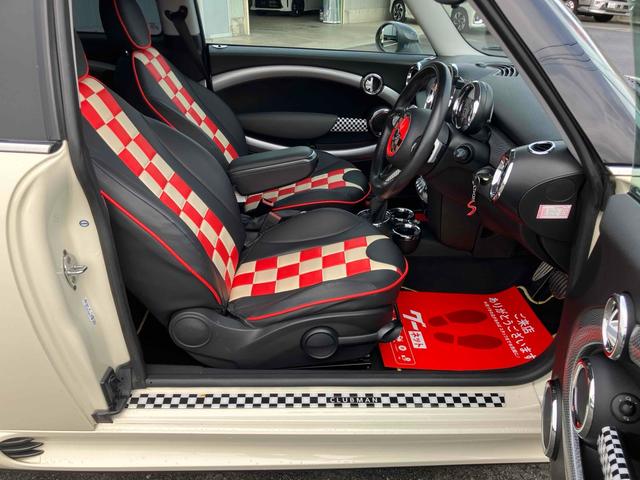 ＭＩＮＩ クーパーＳ　クラブマン　ドライブレコーダー　バックカメラ　ナビ　アルミホイール　キーレスエントリー　ＡＴ　ＡＢＳ　ＥＳＣ　エアコン　パワーステアリング　パワーウィンドウ（52枚目）