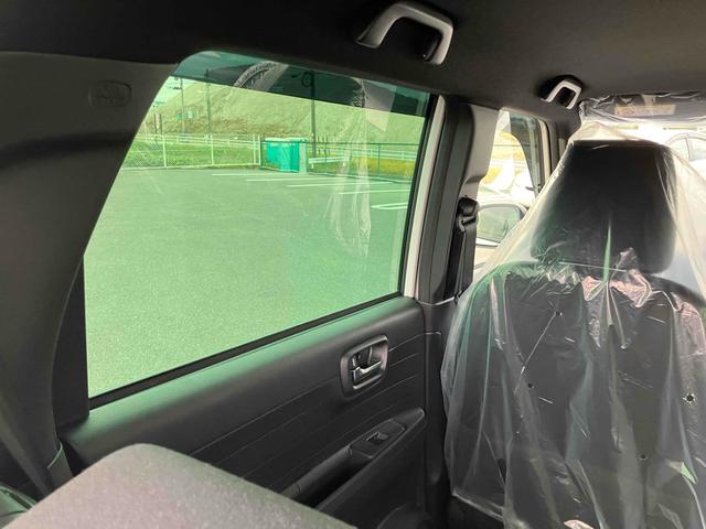 N-ONE RS クリアランスソナー レーンアシスト 衝突被害軽減システム スマートキー 電動格納ミラー CVT ESC USB アルミホイール エアコン パワーウィンドウ(37枚目)