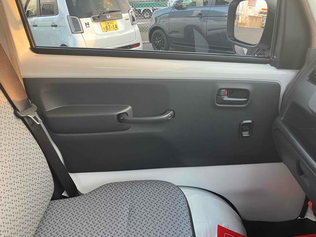 キャリイトラック KCエアコン・パワステ 4WD AT クリアランスソナー アイドリングストップ ESC エアコン パワーウィンドウ(37枚目)