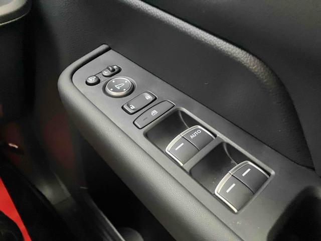 ステップワゴン ｅ：ＨＥＶスパーダ　ＥＴＣ　全周囲カメラ　ナビ　ＴＶ　クリアランスソナー　オートクルーズコントロール　レーンアシスト　衝突被害軽減システム　両側電動スライドドア　オートライト　ＬＥＤヘッドランプ　スマートキー（11枚目）