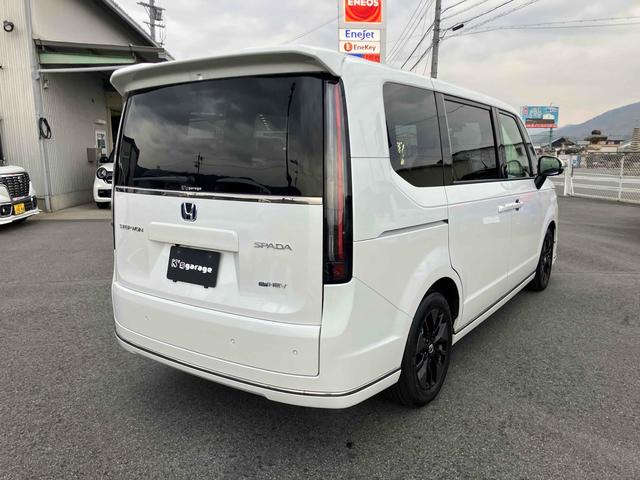 ステップワゴン ｅ：ＨＥＶスパーダ　ＥＴＣ　全周囲カメラ　ナビ　ＴＶ　クリアランスソナー　オートクルーズコントロール　レーンアシスト　衝突被害軽減システム　両側電動スライドドア　オートライト　ＬＥＤヘッドランプ　スマートキー（17枚目）