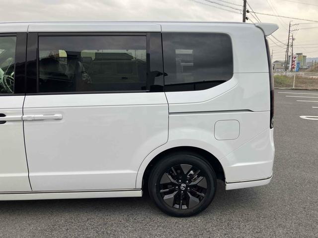 ステップワゴン ｅ：ＨＥＶスパーダ　ＥＴＣ　全周囲カメラ　ナビ　ＴＶ　クリアランスソナー　オートクルーズコントロール　レーンアシスト　衝突被害軽減システム　両側電動スライドドア　オートライト　ＬＥＤヘッドランプ　スマートキー（38枚目）