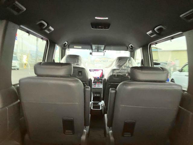 ステップワゴン ｅ：ＨＥＶスパーダ　ＥＴＣ　全周囲カメラ　ナビ　ＴＶ　クリアランスソナー　オートクルーズコントロール　レーンアシスト　衝突被害軽減システム　両側電動スライドドア　オートライト　ＬＥＤヘッドランプ　スマートキー（54枚目）