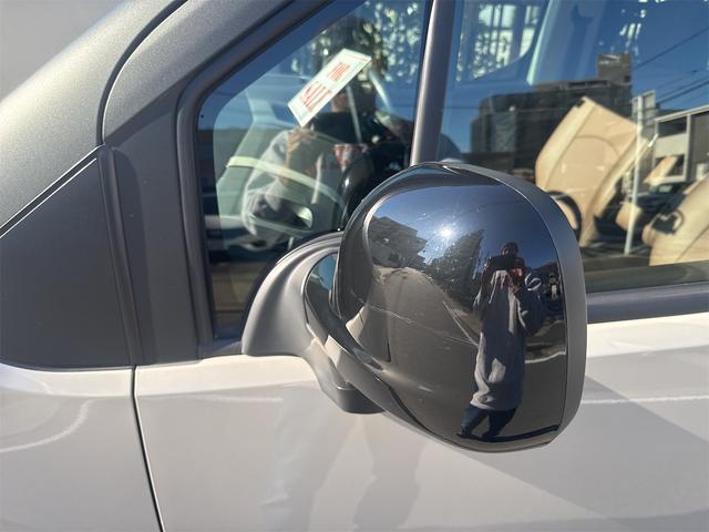 ベルランゴ シャイン ワンオーナー車 無事故 実走行 新品シートカバー受注品 新品フロアマット バックカメラ サイドカメラスマートきー×2 PUSHスタート サンルーフ 純正16インチブラック専用 前後ドラレコ ETC(14枚目)