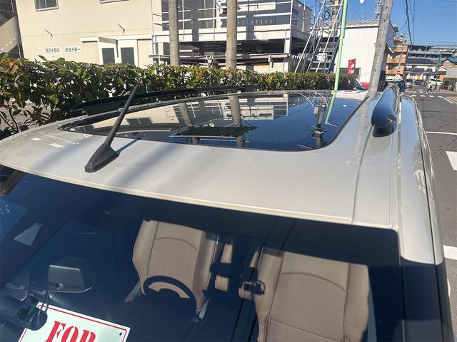 ベルランゴ シャイン ワンオーナー車 無事故 実走行 新品シートカバー受注品 新品フロアマット バックカメラ サイドカメラスマートきー×2 PUSHスタート サンルーフ 純正16インチブラック専用 前後ドラレコ ETC(16枚目)