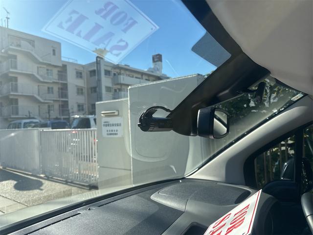 ベルランゴ シャイン ワンオーナー車 無事故 実走行 新品シートカバー受注品 新品フロアマット バックカメラ サイドカメラスマートきー×2 PUSHスタート サンルーフ 純正16インチブラック専用 前後ドラレコ ETC(49枚目)