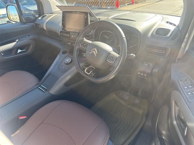 ベルランゴ シャイン ワンオーナー車 無事故 実走行 新品シートカバー受注品 新品フロアマット バックカメラ サイドカメラスマートきー×2 PUSHスタート サンルーフ 純正16インチブラック専用 前後ドラレコ ETC(52枚目)