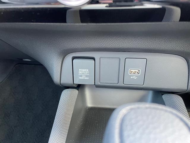 e:HEVクロスター e:HEVクロスター(5名) ホンダセンシング 純正8インチインターナビ ナビ装着パッケージ バックカメラ クロスター専用16インチアルミ 撥水ファブリックシート 試乗車(22枚目)