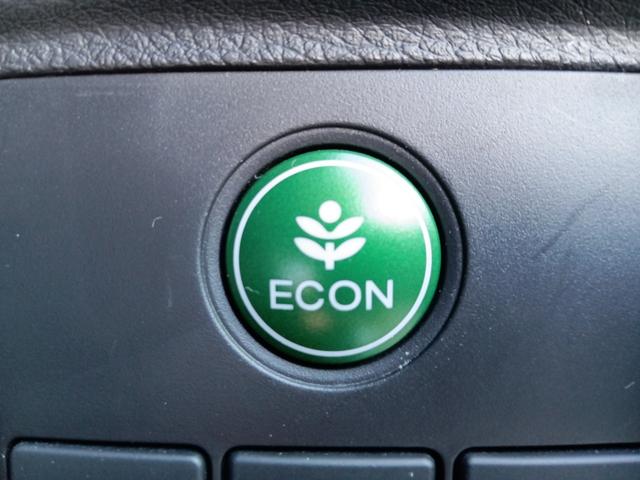 ヴェゼル ハイブリッドＺ　ブラウン内装／純正メモリーナビ／バックカメラ／ＬＥＤヘッドライト／クルーズコントロール／純正１６インチアルミホイール／シートヒーター／スマートキー／禁煙車／横滑り防止装置／サイド＋カーテンエアバック（22枚目）