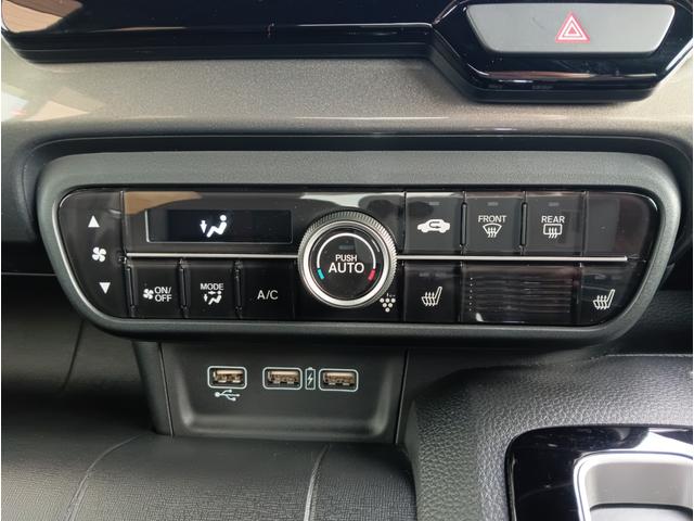 Ｎ－ＷＧＮカスタム Ｌ・ターボ　純正ナビ／ＣＤ／ＤＶＤ／フルセグＴＶ／クルーズコントロール／バックカメラ／ＬＥＤヘッドライト／前席シートヒーター／オートエアコン／衝突被害軽減システム／ＵＳＢ／カーテンエアバッグ／スマートキー／禁煙車（14枚目）