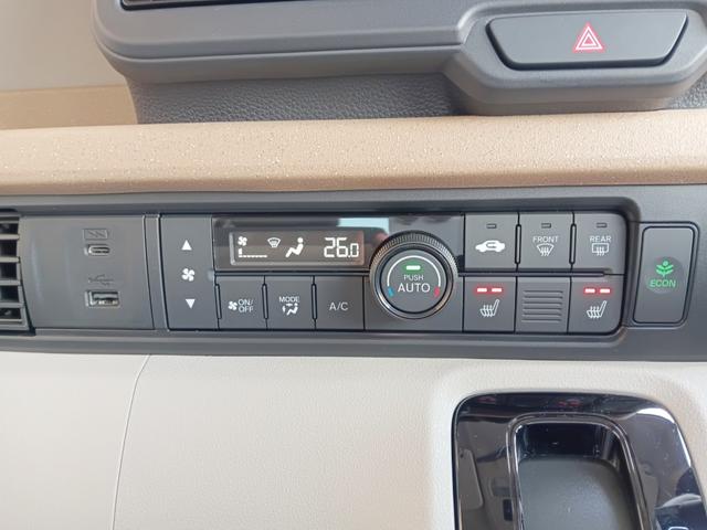 Ｎ－ＢＯＸ ベースグレード　元試乗車／ホンダセンシング／純正ナビ／片側電動スライドＤ／フルセグ／バックカメラ／Ｂｌｕｅｔｏｏｔｈ／ＬＥＤヘッドライト／ＥＴＣ／パーキングセンサー／禁煙車／サイドカーテンエアバッグ／盗難防止システム（14枚目）