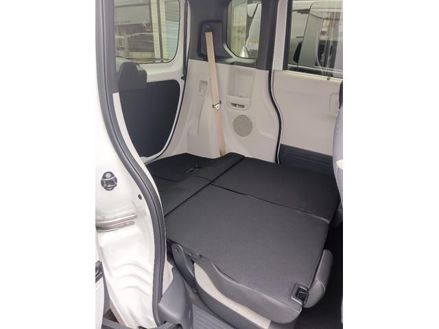 Ｎ－ＢＯＸ ベースグレード　元試乗車／ホンダセンシング／純正ナビ／片側電動スライドＤ／フルセグ／バックカメラ／Ｂｌｕｅｔｏｏｔｈ／ＬＥＤヘッドライト／ＥＴＣ／パーキングセンサー／禁煙車／サイドカーテンエアバッグ／盗難防止システム（5枚目）