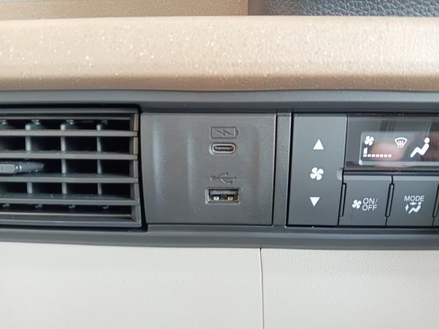 Ｎ－ＢＯＸ ベースグレード　元試乗車／ホンダセンシング／純正ナビ／片側電動スライドＤ／フルセグ／バックカメラ／Ｂｌｕｅｔｏｏｔｈ／ＬＥＤヘッドライト／ＥＴＣ／パーキングセンサー／禁煙車／サイドカーテンエアバッグ／盗難防止システム（16枚目）