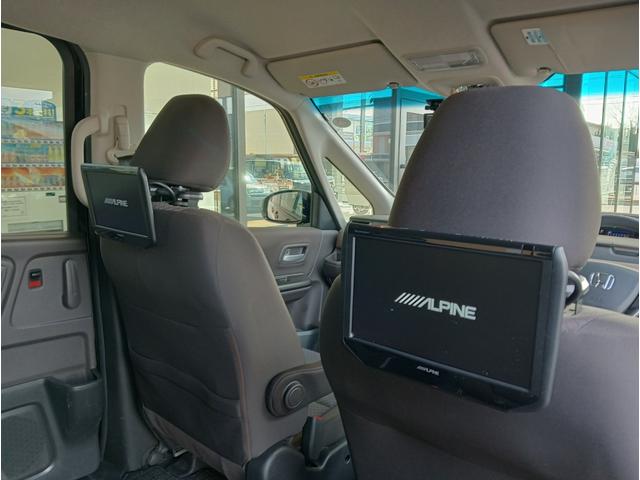 フリード Ｇ・ホンダセンシング　社外ナビ／ＣＤ／ＤＶＤ／後席ヘッドレストツインモニター／両側電動スライドドア／アイドリングストップ／社外ウーファー／ＥＴＣ／ドラレコ（フロントのみ）／Ｂｌｕｅｔｏｏｔｈ／ＬＥＤヘッド／スマートキー（9枚目）