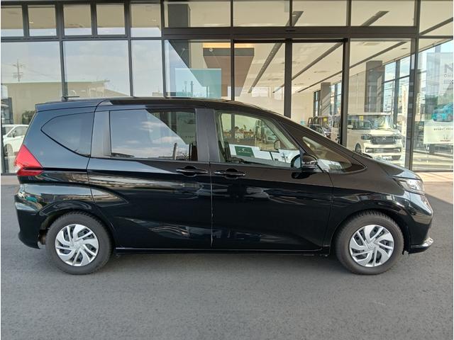 フリード Ｇ・ホンダセンシング　社外ナビ／ＣＤ／ＤＶＤ／後席ヘッドレストツインモニター／両側電動スライドドア／アイドリングストップ／社外ウーファー／ＥＴＣ／ドラレコ（フロントのみ）／Ｂｌｕｅｔｏｏｔｈ／ＬＥＤヘッド／スマートキー（27枚目）