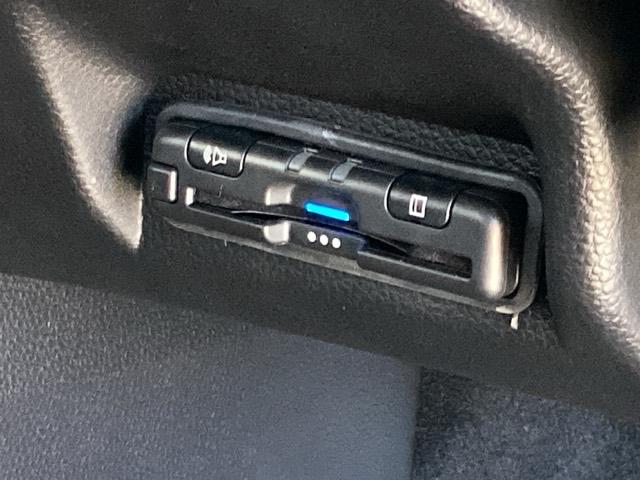 ヴェゼル ｅ：ＨＥＶＸ　当社デモカー上がり　　前後ドライブレコーダー　ホンダ純正９インチナビ　フルセグＴＶ　Ｂｌｕｅｔｏｏｔｈ　バックカメラ　禁煙車　ＬＥＤヘッドライト　ホンダセンシング　ホンダコネクト対応（21枚目）