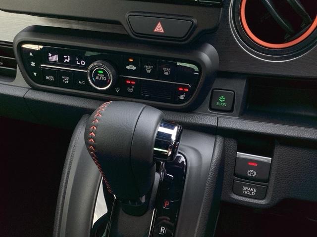 N-ONE RS 2年間 走行距離無制限 保証付 当社デモカー 禁煙車 ワンオーナー 9インチインターナビ フルセグTV BTA AppleCarplay DVD再生 ETC ドラレコ Bカメラ シートヒーター アルミ(18枚目)