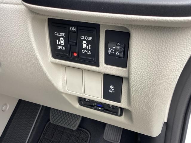 ステップワゴン エアー 当社 試乗車(6枚目)
