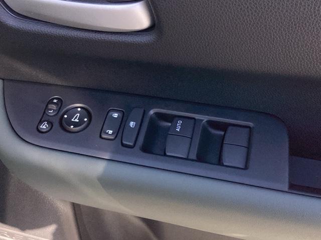 フリード e:HEVクロスター(17枚目)