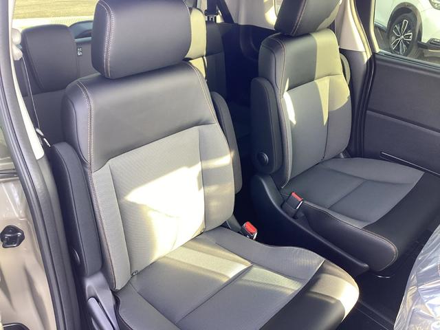 フリード e:HEVクロスター 新車未登録 6人乗り バックカメラ リアクーラー ブラインドスポットインフォメーション 運転席助手席シートヒーター アルミホイール(12枚目)