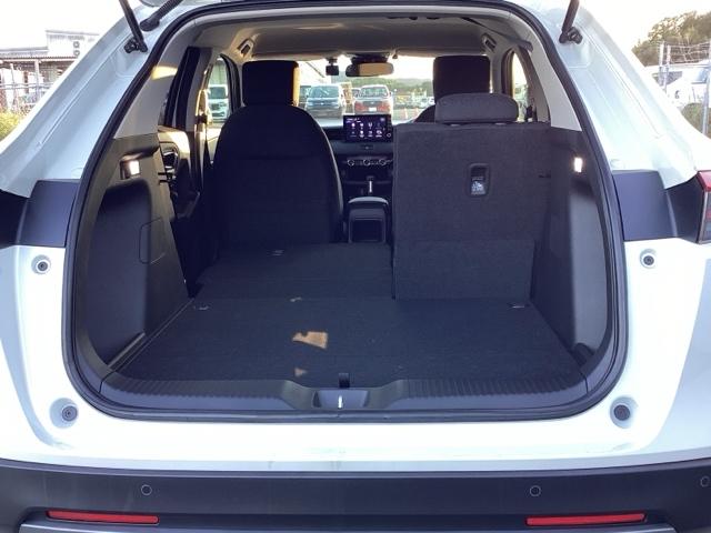 ヴェゼル ｅ：ＨＥＶＸ　当社元試乗車　禁煙車　ドラレコ前後　純正９インチナビ　ＥＴＣ　バックカメラ　サイドカーテンエアバック　ＬＥＤヘッドライト　クルーズコントロール　フルセグＴＶ　Ｂｌｕｅｔｏｏｔ　スマートキー　キーレス（23枚目）