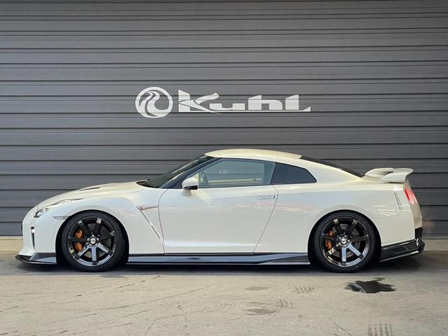 ピュアエディション KUHLコンプリートカー 禁煙車 VERZホイール ニスモスポーツリセッティング エアロパーツ スーパーワイドビームヘッドライト バックカメラ ブレンボキャリパー ディーラー記録簿有(5枚目)