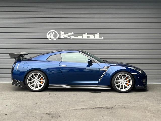 R35 日産GTR バンパー　エアロ　プロトタイプ　フロントカウル　　スポイラー