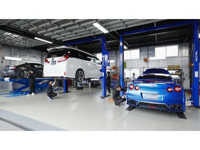 ヴェルファイア ２．５Ｚ　禁煙車／ＡＬＰＩＮＥ１１インチビッグＸ＆１２．８インチ後席モニター／公認ＡＩＲＦＯＲＣＥエアサス／公認ＣＵＳＣＯリアアッパーアーム／ＫＵＨＬエアロ／ＫＵＨＬ４本出しマフラー／ＶＥＲＺ２０インチＡＷ（48枚目）