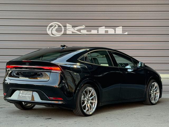 プリウス PHEV-Z 登録済未使用車/パノラマルーフ/ディスプレイオーディオPLUS12.3インチ/パノラミックビューモニター/デジタルミラー運転席パワーシート+シートポジションメモリ/ETC2.0/合成皮革シート!(8枚目)