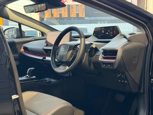 プリウス PHEV-Z 登録済未使用車/パノラマルーフ/ディスプレイオーディオPLUS12.3インチ/パノラミックビューモニター/デジタルミラー運転席パワーシート+シートポジションメモリ/ETC2.0/合成皮革シート!(20枚目)