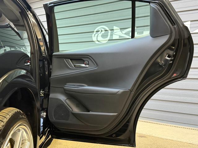 プリウス PHEV-Z 登録済未使用車/パノラマルーフ/ディスプレイオーディオPLUS12.3インチ/パノラミックビューモニター/デジタルミラー運転席パワーシート+シートポジションメモリ/ETC2.0/合成皮革シート!(29枚目)