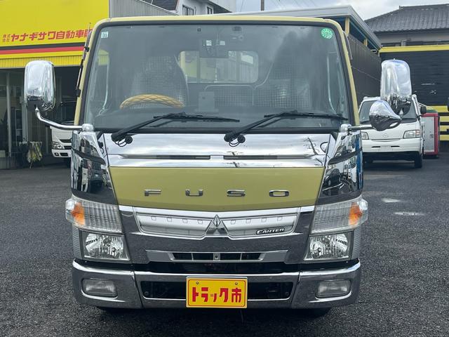 キャンター ２トン全低床平ボディー　荷台床鉄板貼り　車線逸脱警報　坂道発進補助装置　ナビＴＶ　バックモニター　ＥＴＣ　ドラレコ付き　キーレス　ＡＴ車（2枚目）