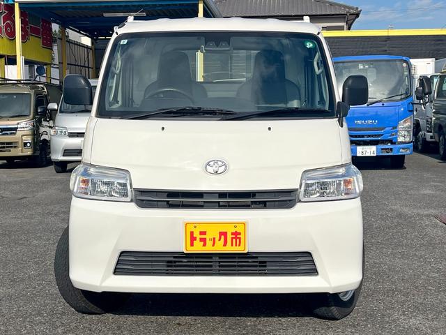 タウンエーストラック DX Xエディション 4WD 衝突軽減ブレーキ 車線逸脱警報 アイドリングストップ オートハイビーム ナビTV ETC LEDヘッドライト キーレス AT車(3枚目)