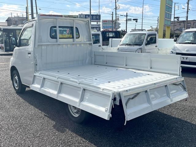 タウンエーストラック DX Xエディション 4WD 衝突軽減ブレーキ 車線逸脱警報 アイドリングストップ オートハイビーム ナビTV ETC LEDヘッドライト キーレス AT車(8枚目)