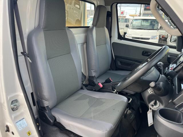 タウンエーストラック DX Xエディション 4WD 衝突軽減ブレーキ 車線逸脱警報 アイドリングストップ オートハイビーム ナビTV ETC LEDヘッドライト キーレス AT車(15枚目)