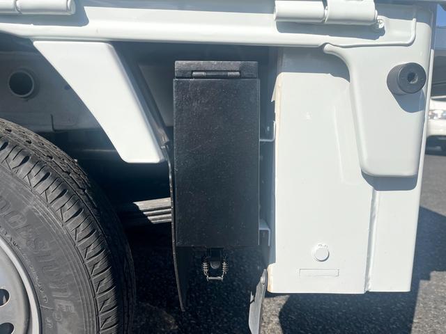 キャリイトラック 垂直式ゲートリフター4WD 350kg垂直リフト 有線リモコン付き パートタイム4WD 5MT(12枚目)