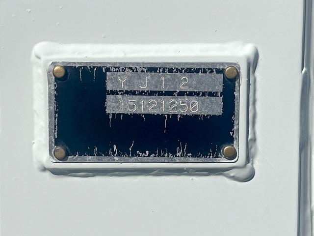 キャリイトラック 垂直式ゲートリフター4WD 350kg垂直リフト 有線リモコン付き パートタイム4WD 5MT(16枚目)