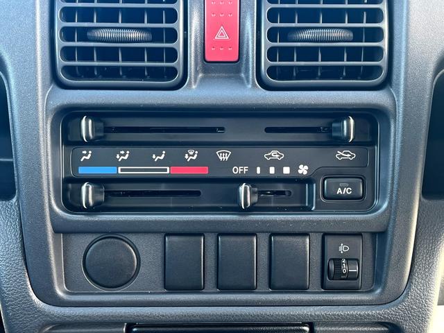 キャリイトラック 垂直式ゲートリフター4WD 350kg垂直リフト 有線リモコン付き パートタイム4WD 5MT(26枚目)