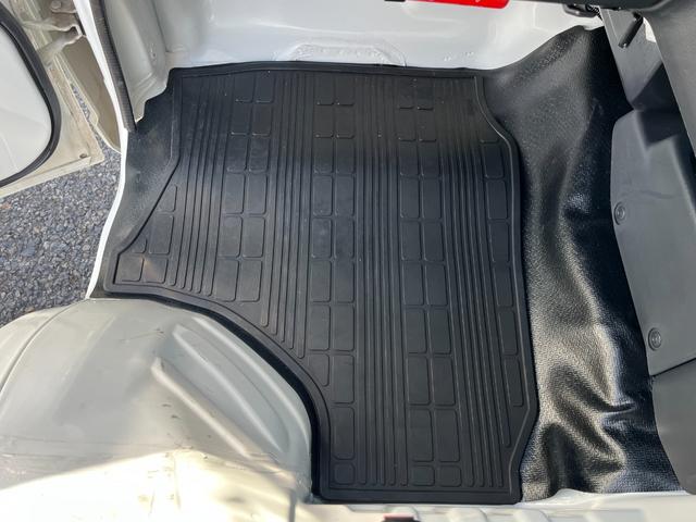 キャリイトラック 垂直式ゲートリフター4WD 350kg垂直リフト 有線リモコン付き パートタイム4WD 5MT(27枚目)