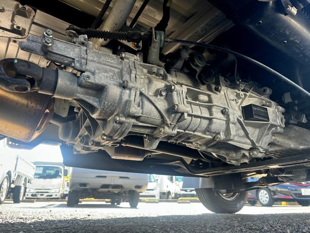 キャリイトラック 垂直式ゲートリフター4WD 350kg垂直リフト 有線リモコン付き パートタイム4WD 5MT(32枚目)