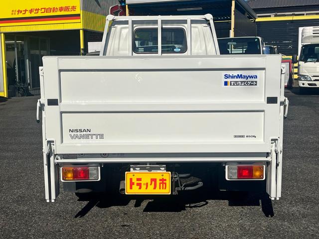 バネットトラック ＤＸロング　３０ＫＧ垂直式パワーゲート　荷台長２．７ｍロング　低床リアダブルタイヤ　ナビＴＶ　ＡＴ車（5枚目）