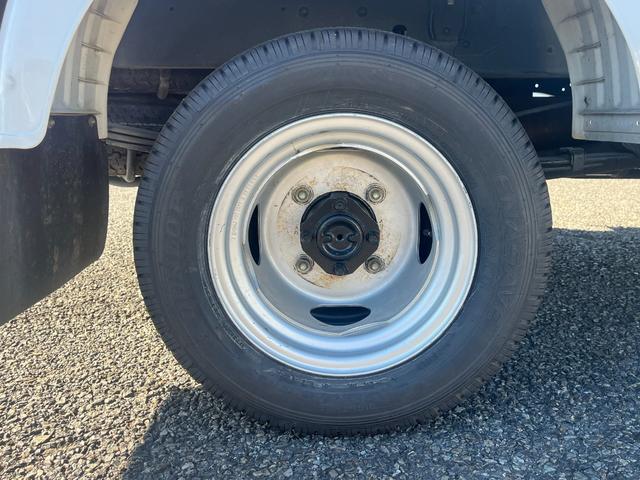 バネットトラック ＤＸロング　３０ＫＧ垂直式パワーゲート　荷台長２．７ｍロング　低床リアダブルタイヤ　ナビＴＶ　ＡＴ車（36枚目）