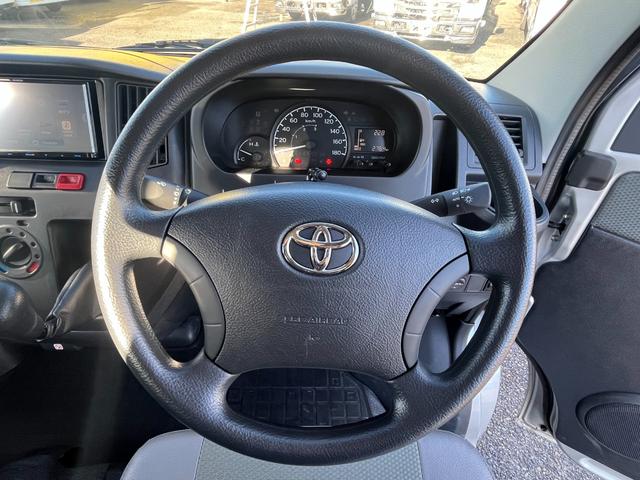 タウンエーストラック ＤＸ　Ｘエディション　衝突軽減ブレーキ　車線逸脱警報　オートハイビーム　ナビＴＶ　バックモニター　ＥＴＣ　ドラレコ付き　キーレスキー　ＡＴ車（16枚目）