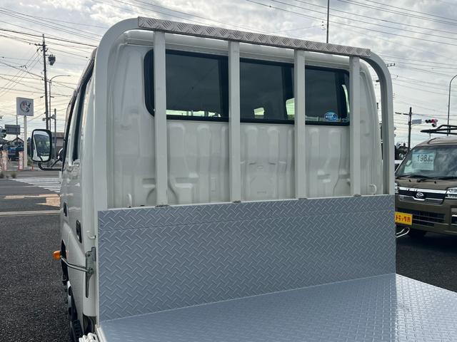 ダイナトラック 1.25トンWキャブ 4WD 荷台シマ鉄板貼り 衝突軽減ブレーキ 車線逸脱警報 ナビTV ETC リアヒーター付き オートハイビーム AT車(11枚目)
