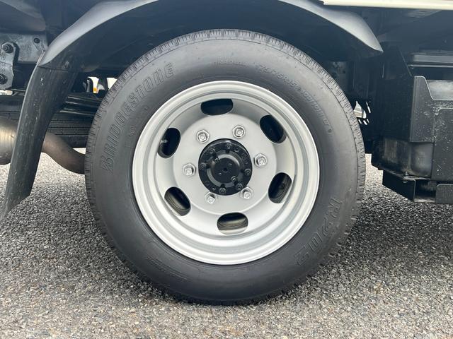 ダイナトラック 1.25トンWキャブ 4WD 荷台シマ鉄板貼り 衝突軽減ブレーキ 車線逸脱警報 ナビTV ETC リアヒーター付き オートハイビーム AT車(40枚目)