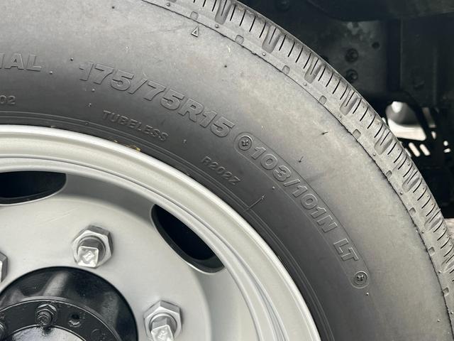 ダイナトラック 1.25トンWキャブ 4WD 荷台シマ鉄板貼り 衝突軽減ブレーキ 車線逸脱警報 ナビTV ETC リアヒーター付き オートハイビーム AT車(41枚目)