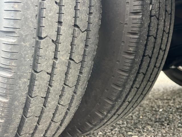 ダイナトラック 1.25トンWキャブ 4WD 荷台シマ鉄板貼り 衝突軽減ブレーキ 車線逸脱警報 ナビTV ETC リアヒーター付き オートハイビーム AT車(42枚目)