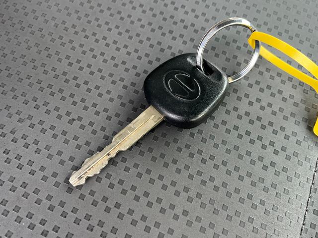 デュトロ 1.95トン全低床ダンプ コボレーン リアピン 鳥居アングル補強 衝突軽減ブレーキ 車線逸脱警報 アイドリングストップ ETC車載器 電動格納ミラー LEDヘッドライト AT車(33枚目)