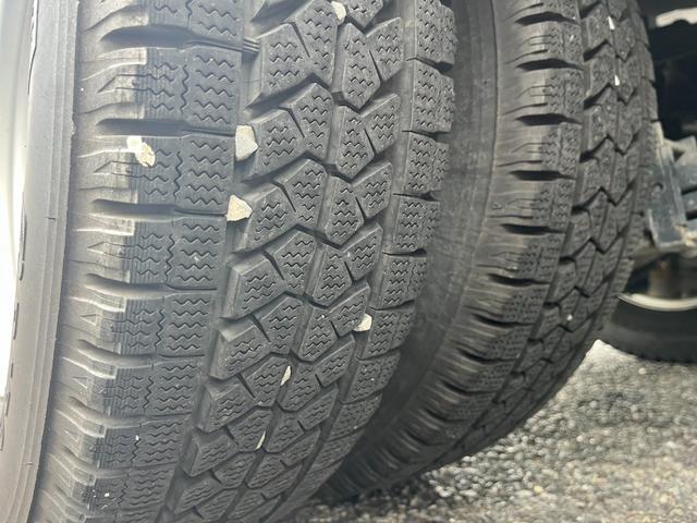 デュトロ 1.95トン全低床ダンプ コボレーン リアピン 鳥居アングル補強 衝突軽減ブレーキ 車線逸脱警報 アイドリングストップ ETC車載器 電動格納ミラー LEDヘッドライト AT車(46枚目)